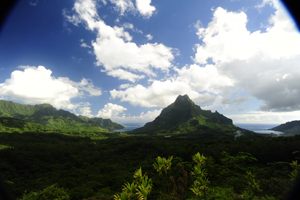 Tra cascate e vette vertiginose nel cuore delle Isole di Tahiti